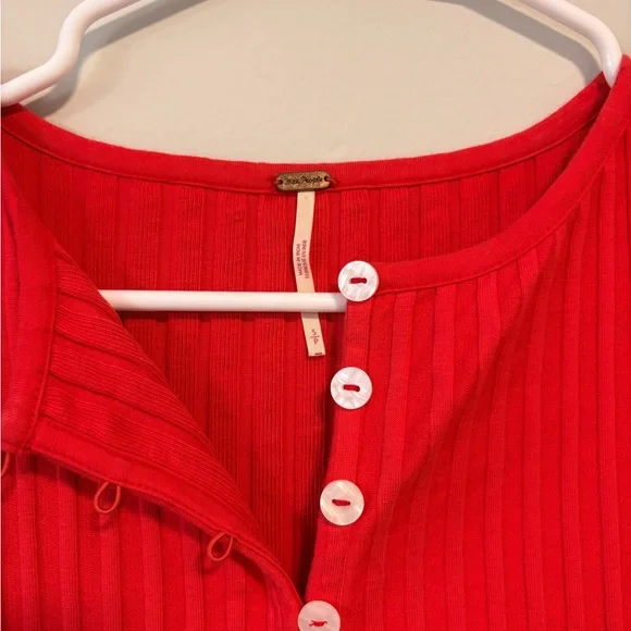 Free People Red Ribbed Button-Front Tank - Picture 2 of 3
